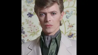 David Bowie - Cat People (Putting Out Fire) (Extended)