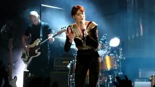 Florence + the Machine - No Light, No Light live LG Arena Birmingham 13-03-12