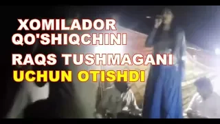 XOMILADOR QO'SHIQCHINI RAQSGA TUSHMAGANLIGI UCHUN OTISHDI