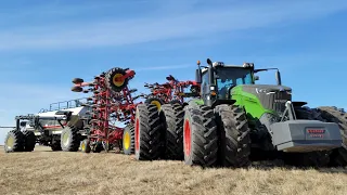 Fendt 1050 gets hooked up!