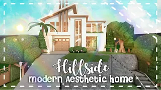 Hillside Two Story Modern Aesthetic Family Home Speedbuild and Tour - iTapixca Builds