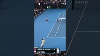 POWERFUL back and forth tennis! 🔥