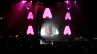 Madonna - Intro and Candy Shop - Sticky and Sweet Tour - 10/2008 MSG NY