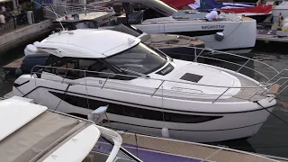 Versatile & Spacious! 2024 Bavaria SR33 Motor Yacht