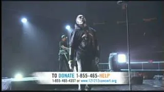 2of4 Kanye West performs LIVE at 121212concert Hurricane Sandy