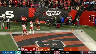 Tyler Boyd drops a wide open touchdown vs. Chiefs