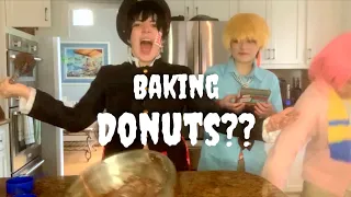 Hanako-kun BAKES Donuts?? // Toilet Bound Hanako Kun Cosplay Skit//