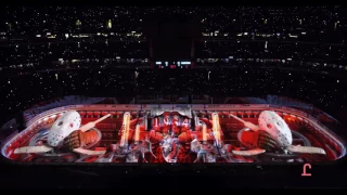 Шоу перед первым матчем Chicago Blackhawks!