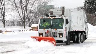 Welcome To OC Transpo 147-Garbage truck snow plow pilot project