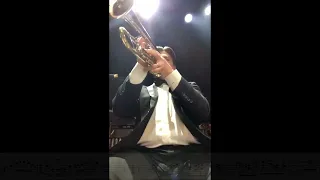 Frank Sinatra would be proud of this trumpet player