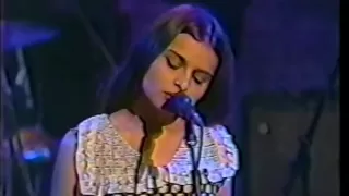 Mazzy Star - Bells Ring (Live)