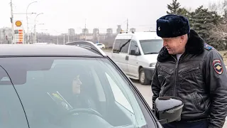 Поздравление сотрудников ГИБДД девушек с 8 марта.