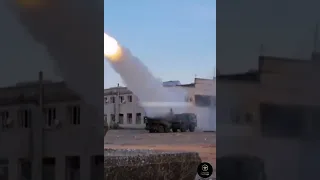 RU Pantsir-S2 air-defense system intercepts cameraman