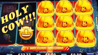 😱Never Seen SO MANY Hard Hats on Huff N' More Puff Slot Machine! #slots #casino #subscribe #bonus