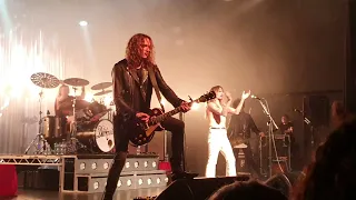 The Darkness "Givin' Up" Live in Birmingham 2021