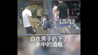 Drunk Man Attacking Woman in China Gets Beaten Up Bystanders!