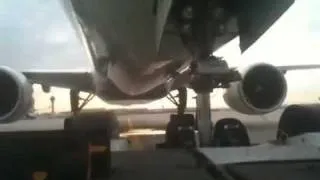 Pushback of a 777 - Tug View