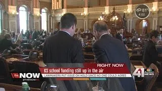 KS lawmakers put school funding issue on hold