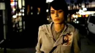 Shannyn Sossamon - I hate you