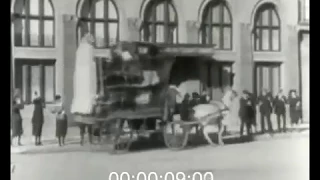 Cops (1922) - The chase scene .Music by Santiago Barx