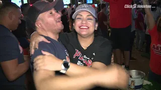 Astros fans celebrate the moment the Astros win the ALCS