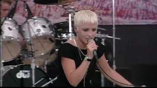 Woodstock 1994 Highlights - Dreams - The Cranberries - 8/12/1994 - Woodstock 94