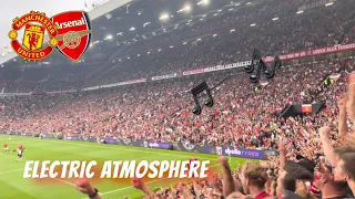 ELECTRIC ATMOSPHERE AS MAN UTD BEAT ARSENAL 3-1 !