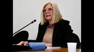 Alessandra Petrucci, rettrice dell'Università di Firenze, presenta il nuovo corso di laurea