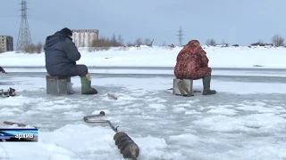 Рыбаки провалились под лед