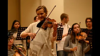 Wolfgang Amadeus Mozart Sinfonie N°39 Es-Dur, KV 543 mit Konzertmeisterin Vineta Sareika