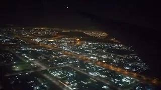 Landing at Abu Dhabi Airport... Boeing 787 Dreamliner (Etihad Airways)