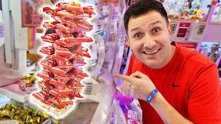 Winning a HUGE Tower of Candy!