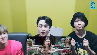 STRAYKIDS REACTION Reaction to Twice More & More