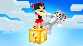 ¿Puedes sobrevivir en sólo 1 BLOQUE DE LUCKY BLOCK? 😰😱 MINECRAFT