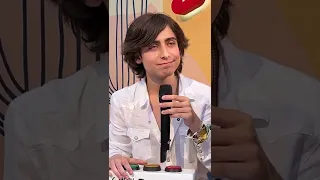 Aidan Gallagher's Dating Dealbreakers at #Coachella