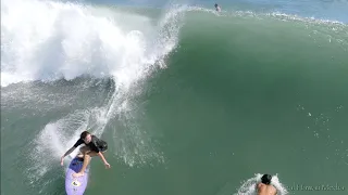 Girls Surfing Bowls (B-side)  4K