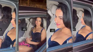 Sonal Chauhan in a stunning blue dress for an event 😱