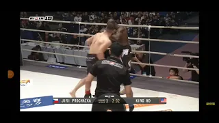 Jiri Prochazka knocks out King Mo