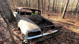 HUGE ABANDONED CEMETERY FOUND IN WOODS BESIDE GOLF COURSE! ABANDONED CLASSIC CAR FOUND!