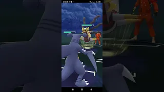 Garchomp VS Giratina