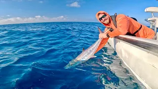 Texas Offshore Fishing in a Bay Boat for Kingfish