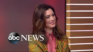 Anne Hathaway reveals why she forgot her lines working with Matthew McConaughey