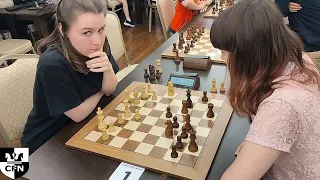 WFM Fatality (1985) vs V. Kobozeva (1906). Chess Fight Night. CFN. Blitz