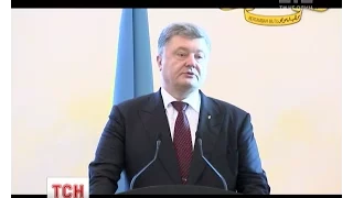 Порошенко говорив про катастрофу рейсу MH-17 над Україною під час офіційного візиту до Малайзії