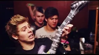 5 Seconds of Summer - Try Hard (#5SOSKOKO Fan Montage)