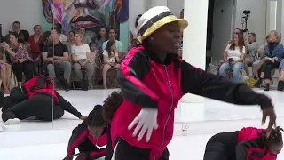 "Von Brooklyn nach Basel" mit Armando Braswell - Tanz Footage Teil 2 - PATHSDANCE Ensemble