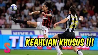 10 Pesepak Bola Era 90 yang Keahliannya Sulit Ditemui Saat Ini