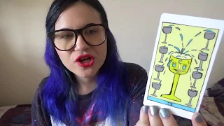 Holly Simple Tarot | Unboxing and First Impressions