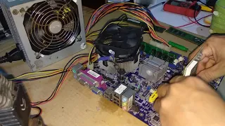 Testing a Motherboard with PCI Diagnostic Card