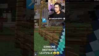 SOMEONE DESTROYED LILLYVILLE 😧🤔 [LillyVille] [Day 17]